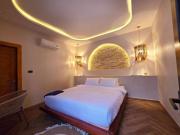 Top Khanong Phra Top Khanong Phra