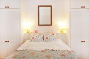Beautiful 1-Bed Apartment in Kensington London Beautiful 1-Bed Apartment in Kensington London