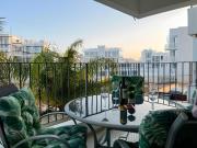 Déjà Blue Apartment Kyklades BC7 - workspace, pool, gym, nearby beach