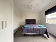 Top Burrum Heads