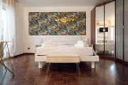 Bari Central Suite - Central Apartment with Sea View - Bari