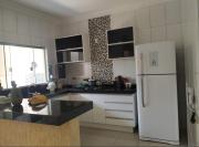 Aluga-se super sobrado novo próximo a UFG Campus Samambaia Goiânia, 4suítes, garagem 4 carros, churrasqueira e área