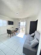 Top Alvarado Top Alvarado