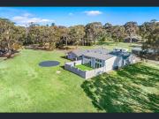 Clarence Homestead - Swim & Relax in the Mountains