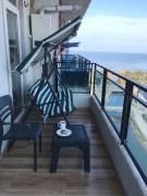 Happy apartment&sea