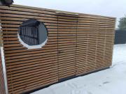 Stay Comfortably In Scenic Surroundings