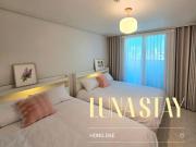 Hongdae 5 minutes, Sangsu Station 2 minutes, Maximum 6 people, 3 queen beds, Free luggage storage