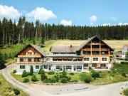 Auerhahn Bed and Breakfast - Black Forest - Waldhotel