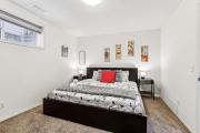 Basement Suite in Calgary - Short Drive to Banff