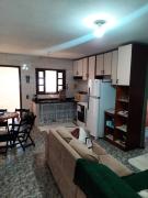 Amplo apartamento próximo ao mar, Praia de Leste