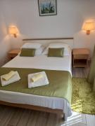 Rooms Radic