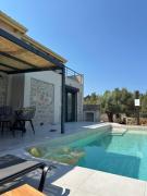Calmia Fine Living Villas