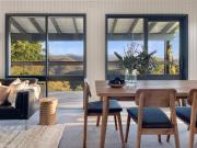 Clifftop cottage escape with breathtaking views