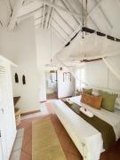 The Koi Casbah, Beachfront Villa on Galu Beach, Diani