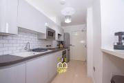 Affleck Stay 1 - SJA Stays - Modern 2 Bed Apartment - With Parking