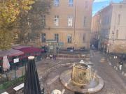 Studio climatisé plein centre ville 1er ETAGE