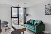 Stylish Contemporary 1BR Apartment in Birmingham