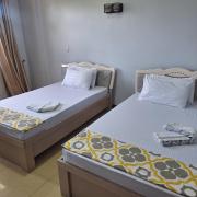 Modest R&R H Appartment