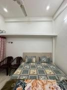 Manoj home stay