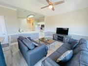 Sunny 1BR condo Myrtlewood