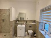 North Farm fits 1-6 people