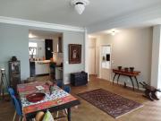 2 bedrooms, 1 block from Ipanema beach, station 9