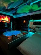 S O P H I A room by 50 shades