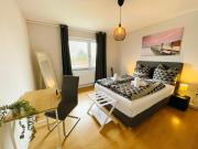 Sonniges Apartment, W-lan, Parkplatz, Autobahnnah, S-Bahn , Messe