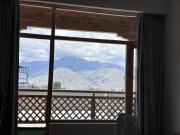 Top Leh