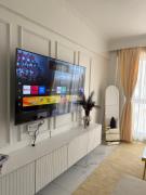 Trendy Luxe 1BR with Spacious Living Room