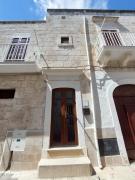 Le Pietre Apartments