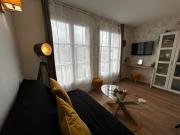 T2 rénové avec WiFi et parking à 200m des Thermes - FR-1-541-169