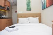Cozy Living Studio at Springlake Summarecon Bekasi Apartment By Travelio