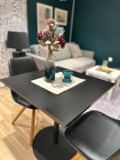 Elegant Villa Studio