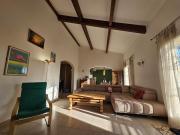 Villa typique entre terre et mer