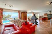 Villa spacieuse avec piscine à Coti-Chiavari