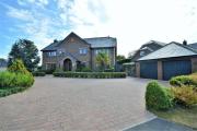 Lavish4Bed Mansion in Warrington