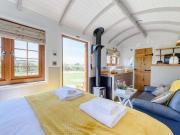 1 Bed in Holsworthy 82834 1 Bed in Holsworthy 82834