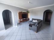 Apto 2 quartos em frente à praça nova do Imbui Excelente localização