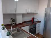 Apartamento con piscina y pista de tenis a un paso de la playa