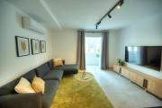 Chic, bright and modern 3 bedrooms KBAS1-1