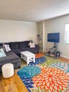 Stay in the Heart of Hillcrest!