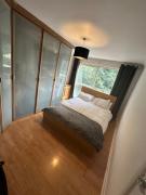 Charming Flat in North London Charming Flat in North London