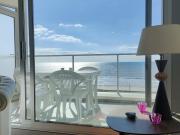 Nouveauté ! Beaucoup de charme pour cet appartement 5 personnes, WIFI, face mer, place de parking privative - FR-1-323-559