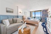 Ocean Front King Studio-Resort Building-Sleeps up to 3