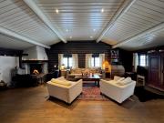 Large, cozy, and spacious cabin in Geilo