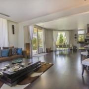 Luxury 2BR Apartment in the Heart of History