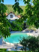Superior - Ferienhaus am Engelsbach mit Garten und Pool