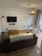 Charmant T2 Piscine Golf de Seilh