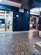 Top Naples